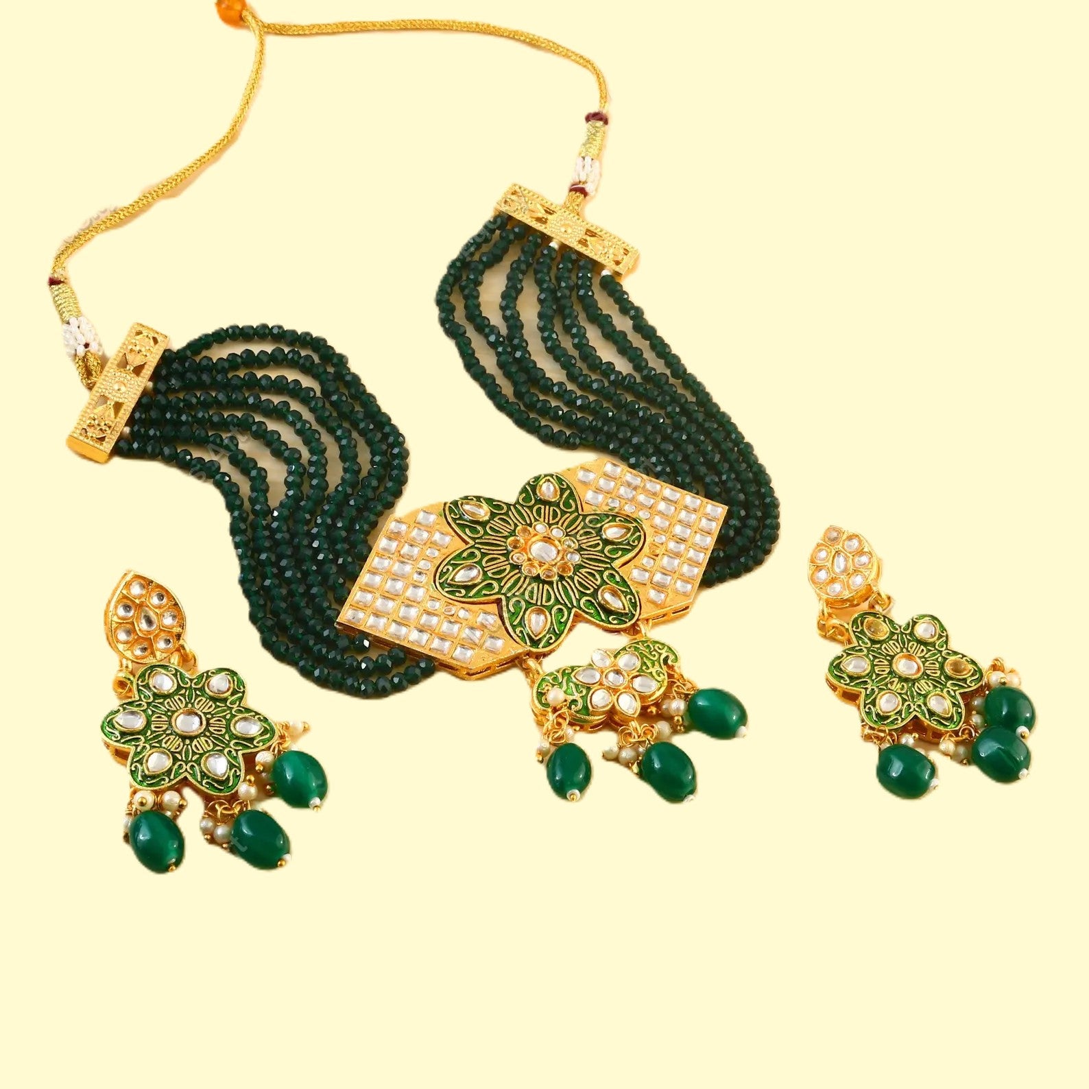 Traditional Festive Sets