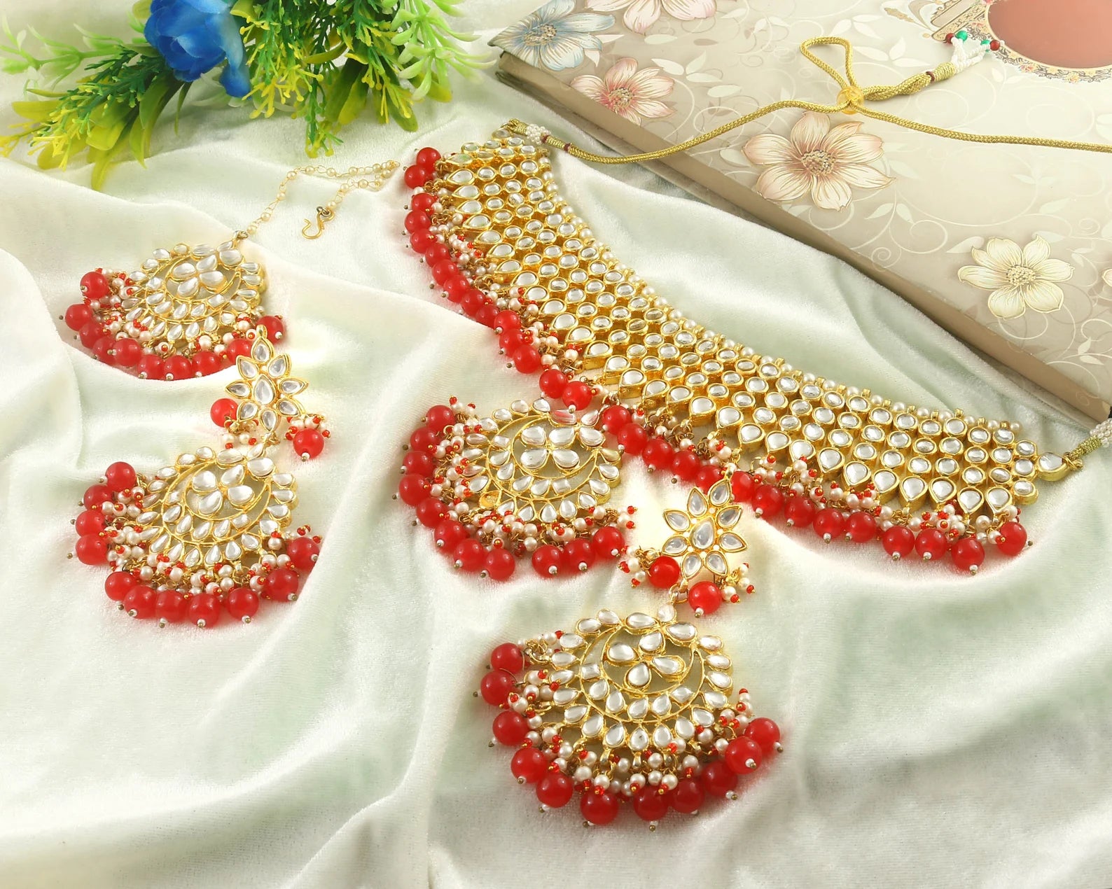 Traditional Festive Sets