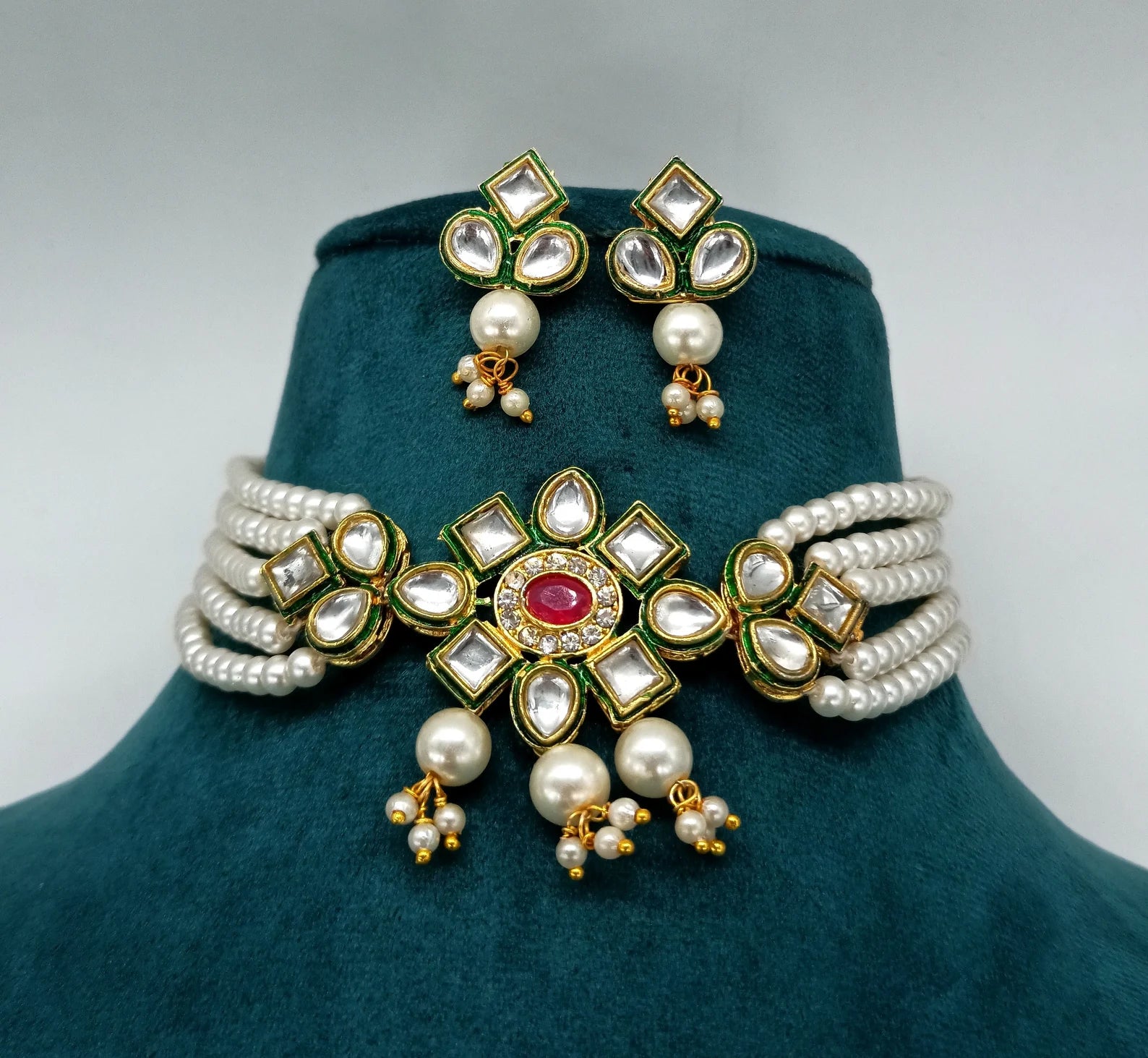 Traditional Festive Sets