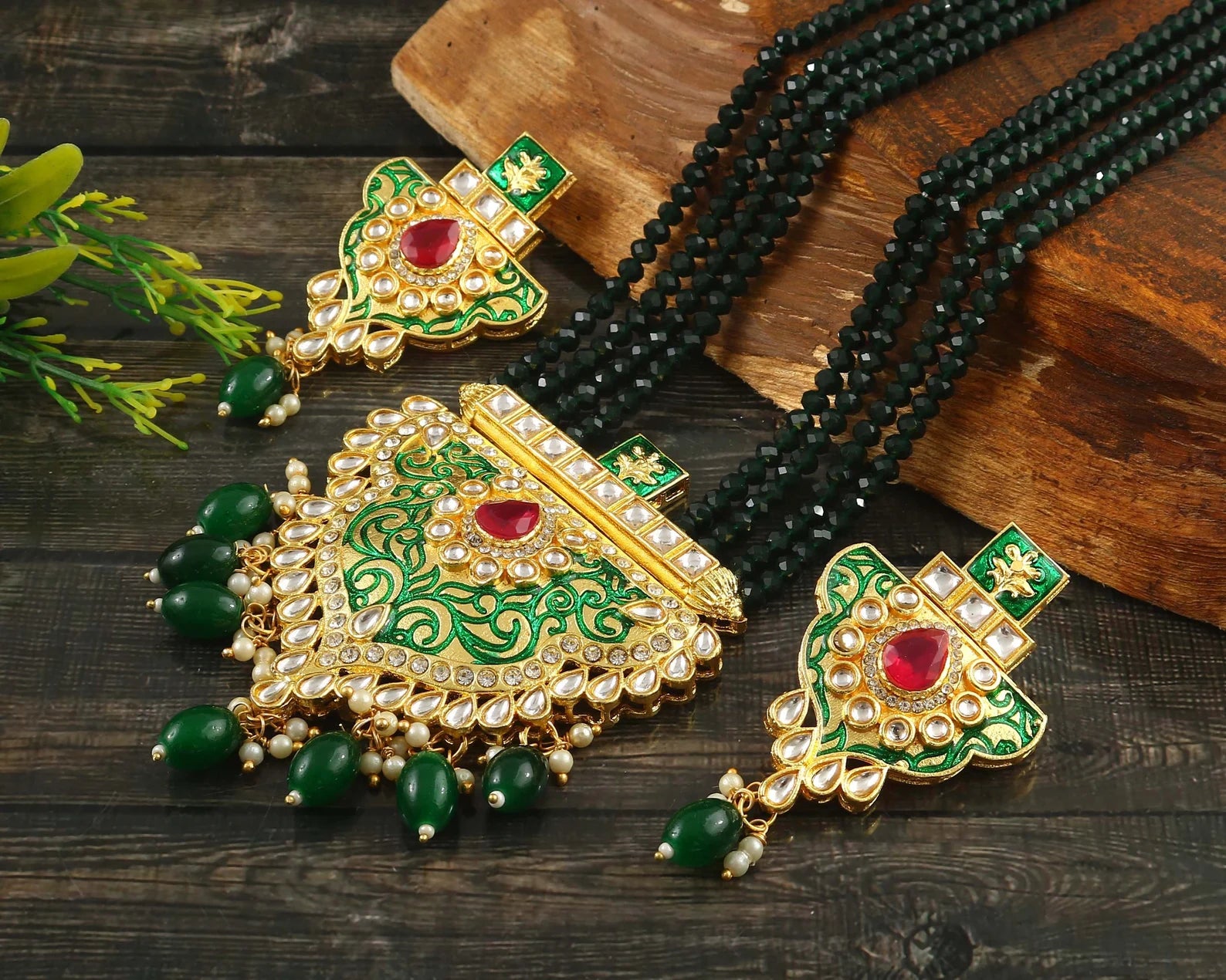 Traditional Festive Sets
