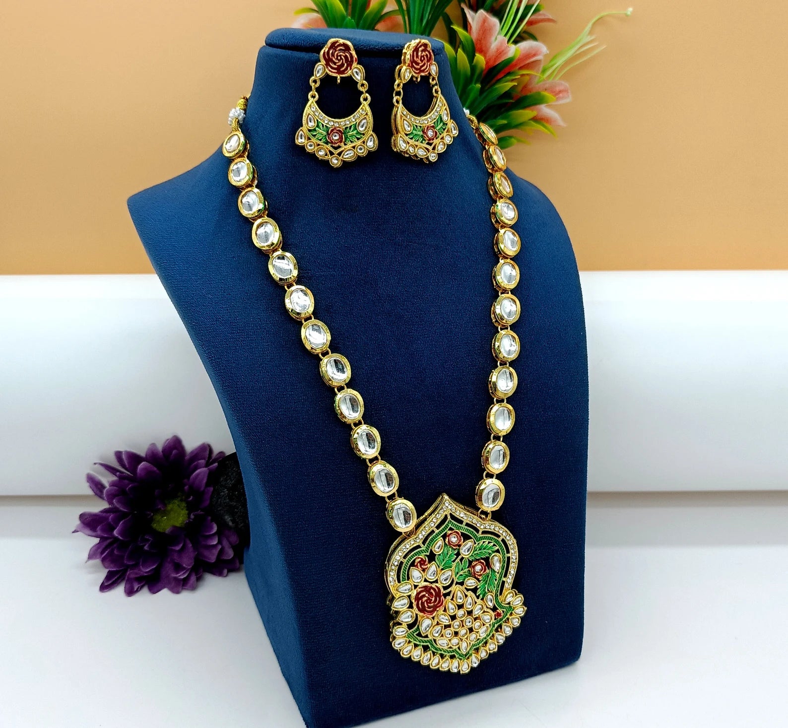 Traditional Festive Sets