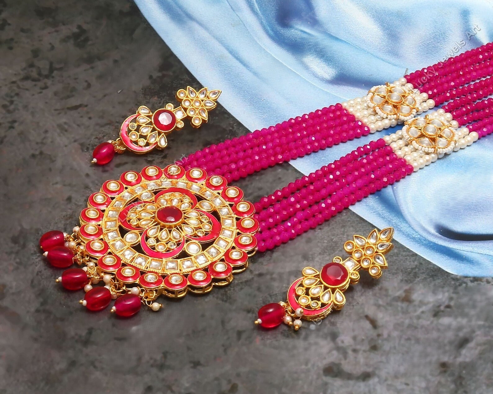 Traditional Festive Sets