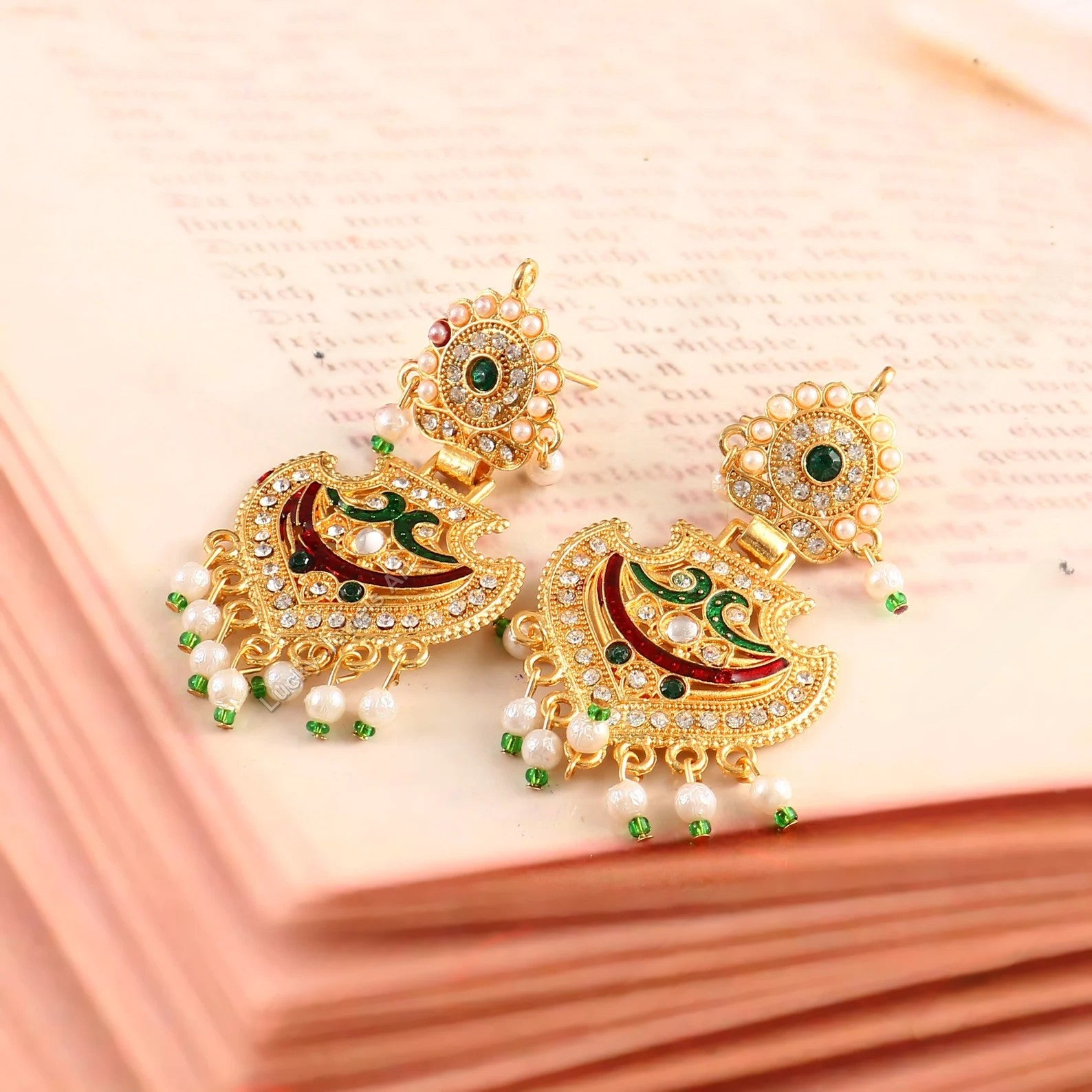 Traditional Festive Sets
