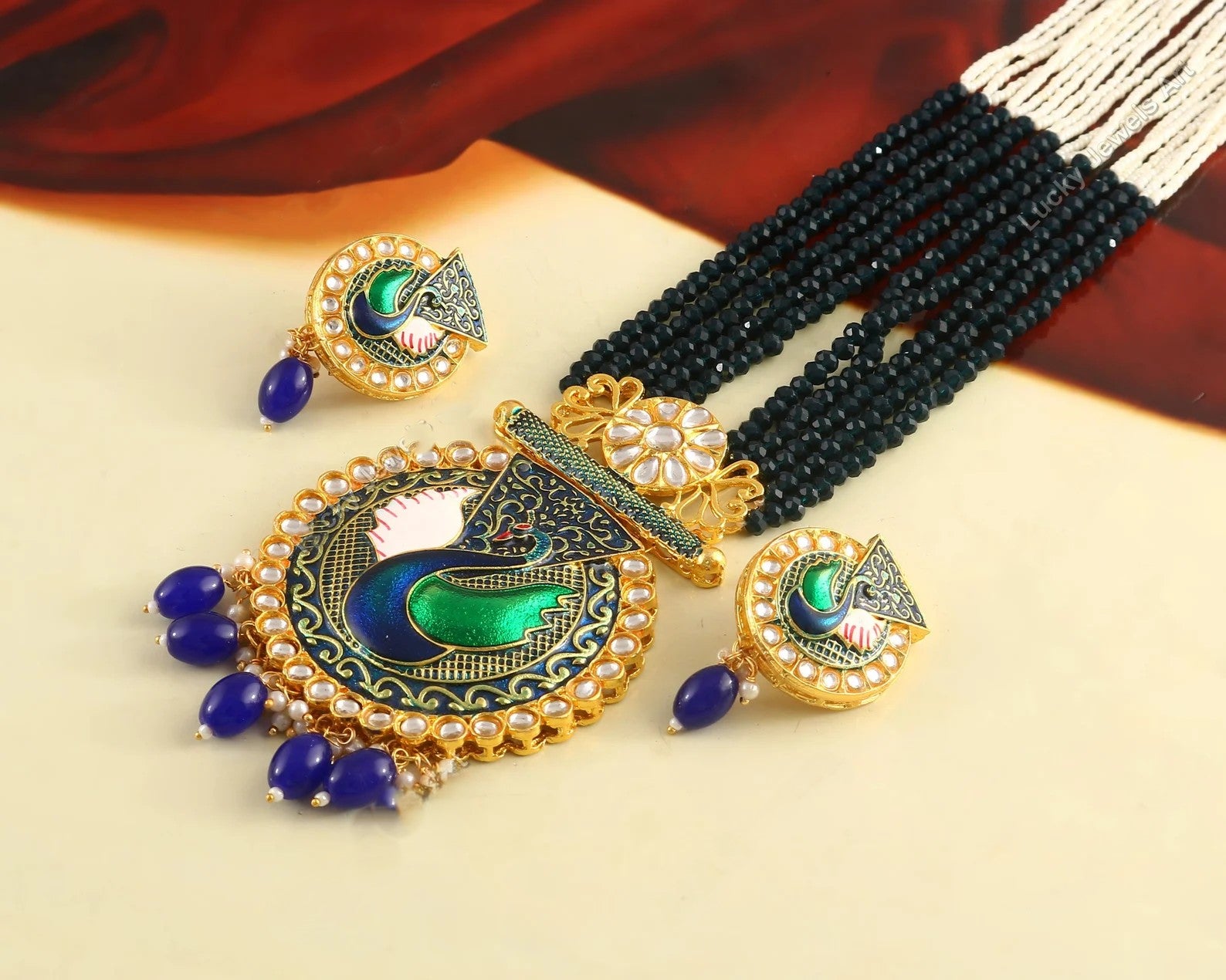 Traditional Festive Sets