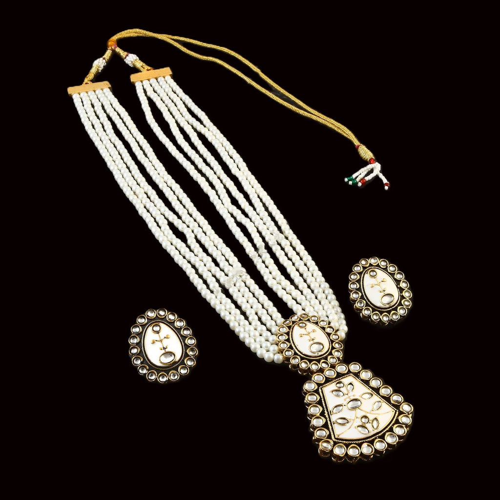Traditional Festive Sets