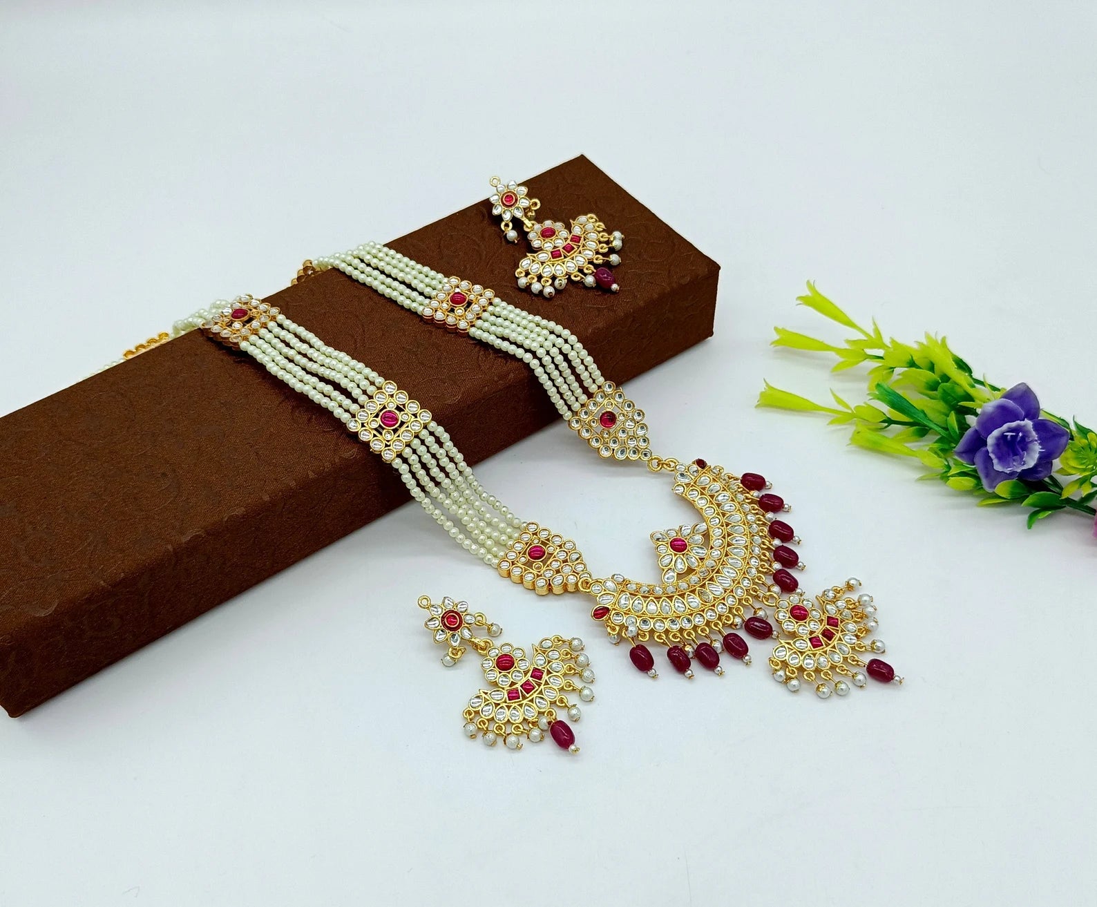 Traditional Festive Sets