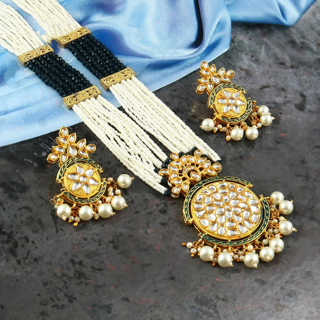 Traditional Festive Sets