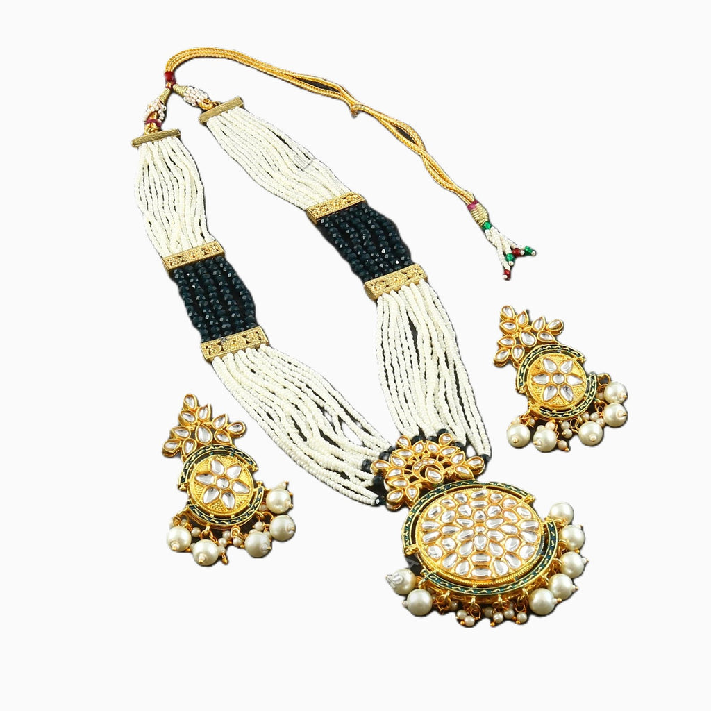 Traditional Festive Sets