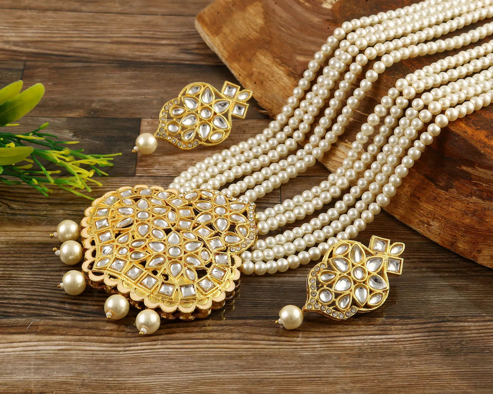 Traditional Festive Sets