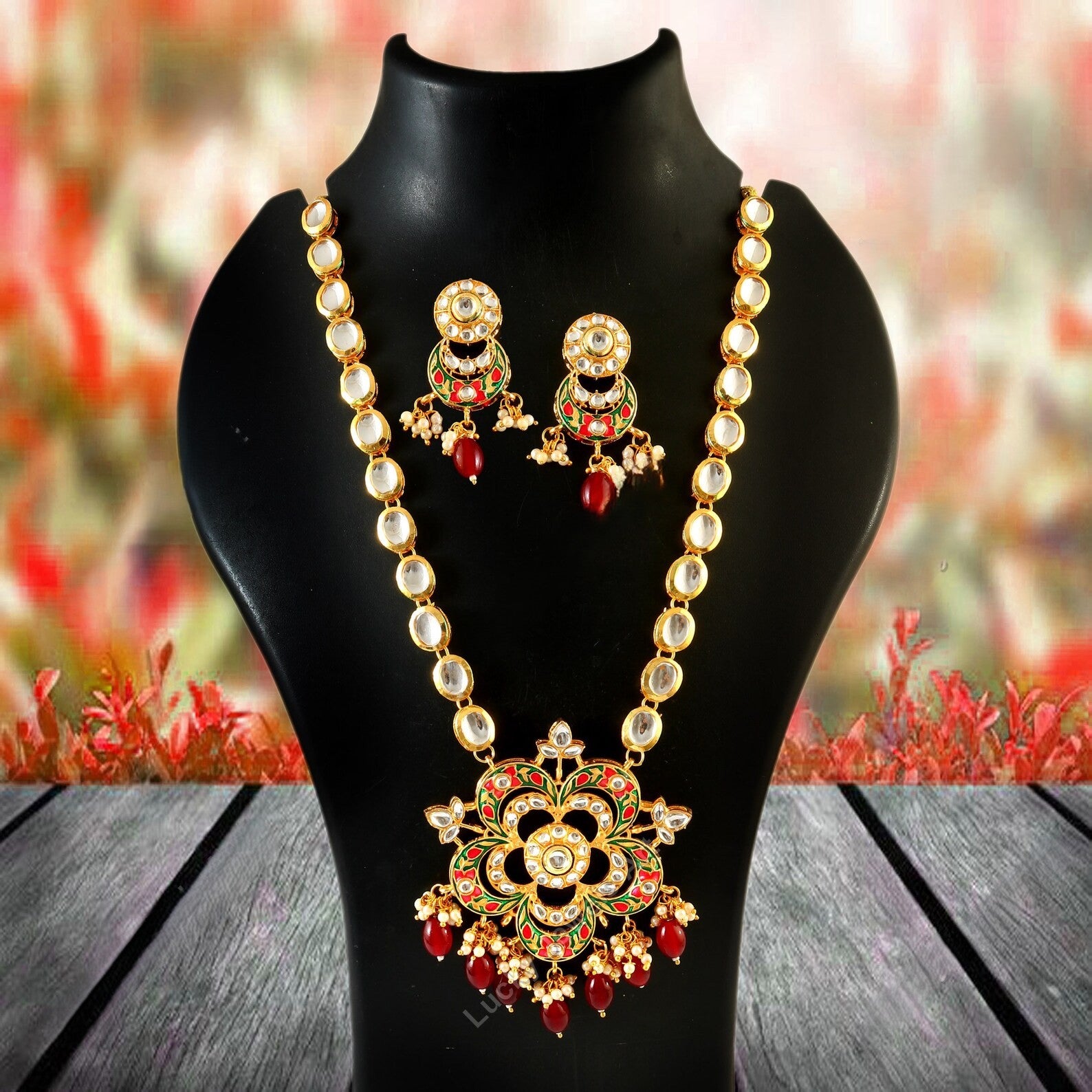 Traditional Festive Sets