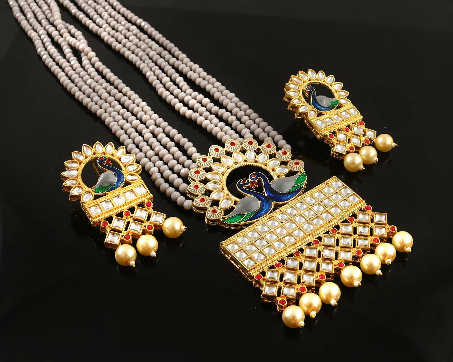 Traditional Festive Sets