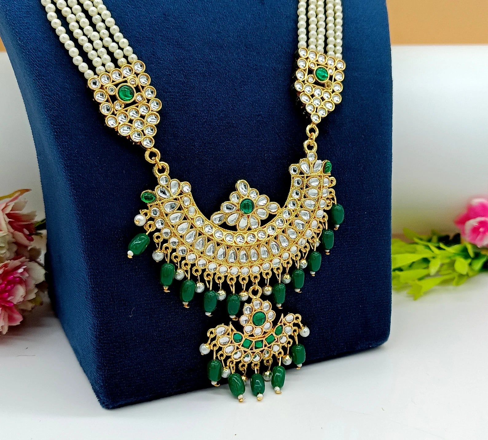 Traditional Festive Sets