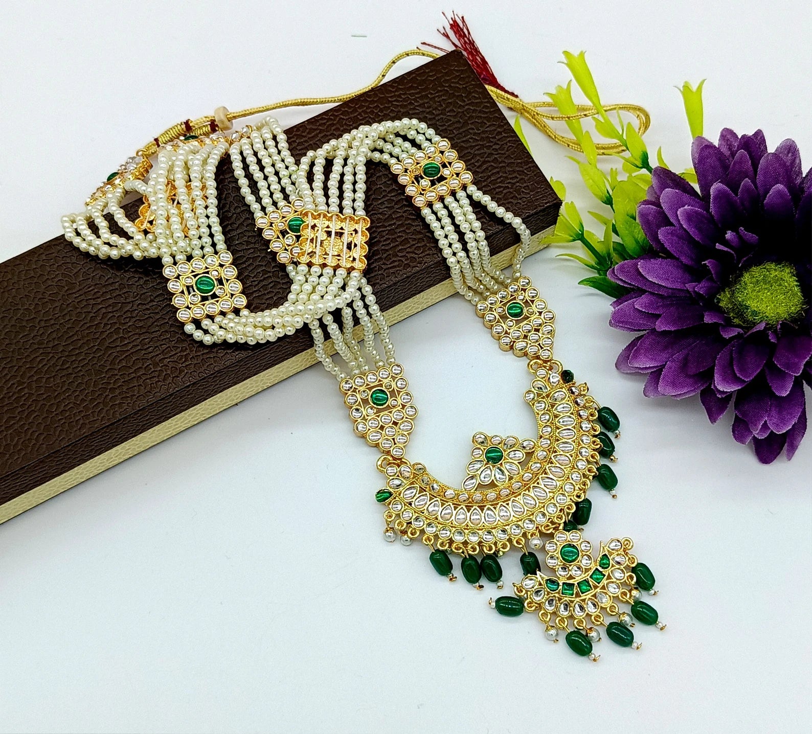 Traditional Festive Sets