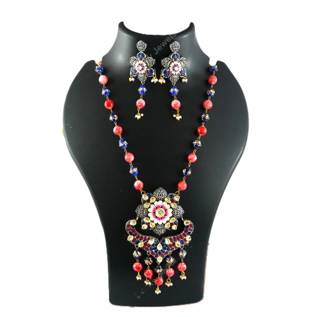 Traditional Festive Sets